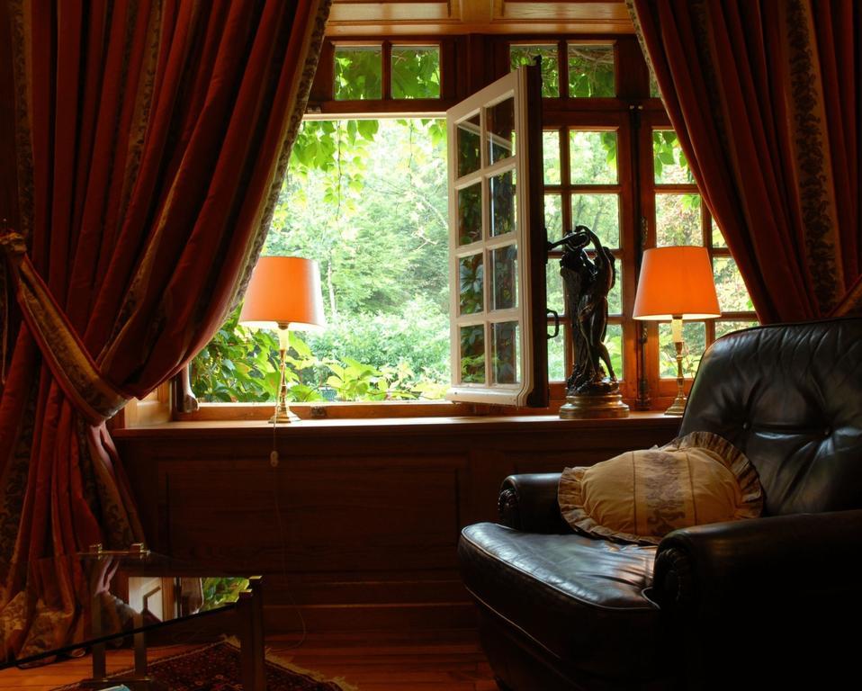 Auberge Du Moulin Hideux ブイヨン エクステリア 写真